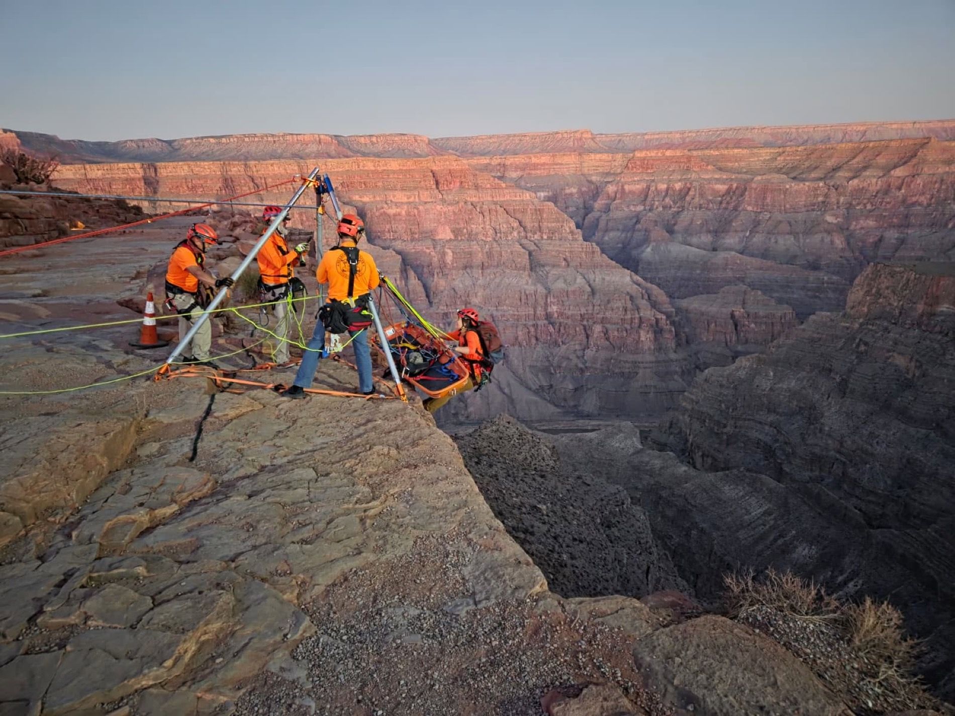Arizona sheriffs' search and rescue team on a technical rope rescue